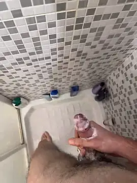 Snapshot of lucarioos06 chatting on 10, 1, 2025 lucarioos06 online show from 10, 1, 2025