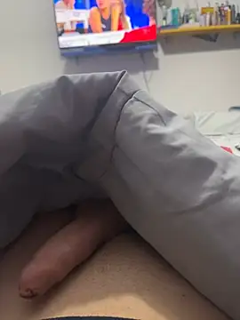 Snapshot of lucarioos06 chatting on 13, 1, 2025 lucarioos06 online show from 13, 1, 2025