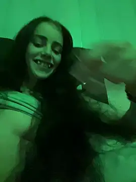 Snapshot of VioletxBlue chatting on 12, 1, 2025 VioletxBlue online show from 12, 1, 2025