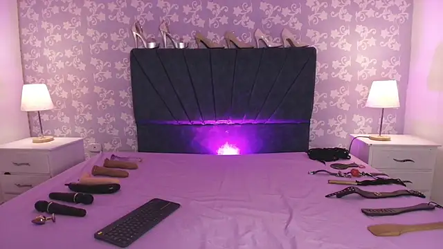 SalomeSimonz online show from 7, 6, 2026
