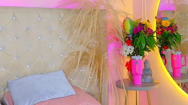 Snapshot of AlynAllen chatting on 14, 3, 2026 AlynAllen online show from 14, 3, 2026