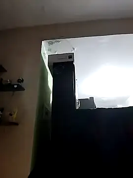 Snapshot of Saweetieyblacksnake chatting on 15, 10, 2025 Saweetieyblacksnake online show from 15, 10, 2025