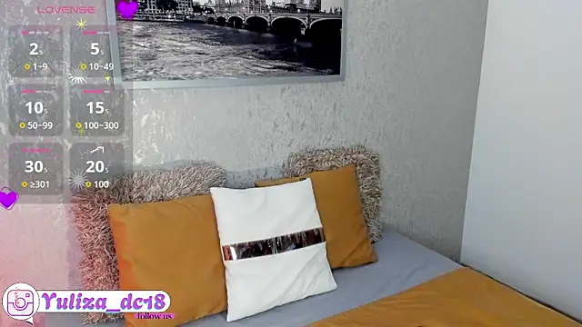 Snapshot of Luxury_Woman chatting on 16, 12, 2025 Luxury Woman online show from 16, 12, 2025