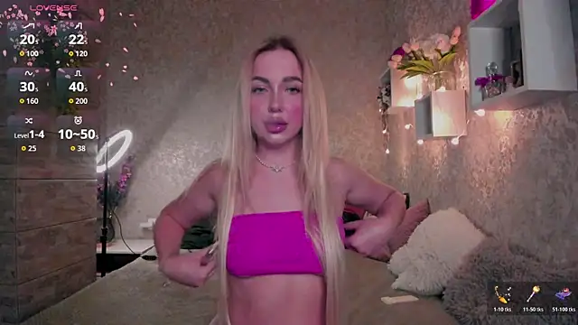 Mika Rayy online show from 14, 11, 2025