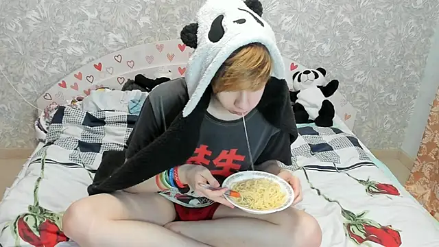 Snapshot of Timothy_Fox chatting on 4, 3, 2025 Timothy Fox online show from 4, 3, 2025