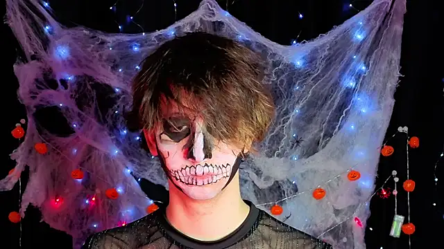 Snapshot of Timothy_Fox chatting on 29, 10, 2025 Timothy Fox online show from 29, 10, 2025