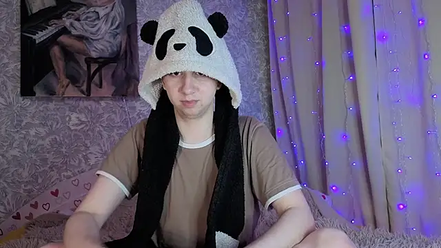 Snapshot of Timothy_Fox chatting on 25, 5, 2026 Timothy Fox online show from 25, 5, 2026