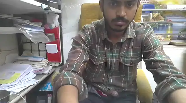 Snapshot of cute_modell chatting on 6, 2, 2025 cute modell online show from 6, 2, 2025