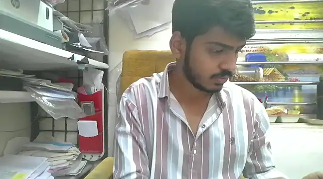 Snapshot of cute_modell chatting on 7, 2, 2025 cute modell online show from 7, 2, 2025