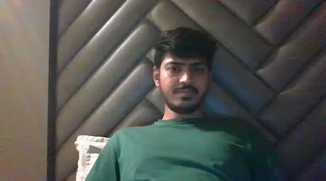 Snapshot of cute_modell chatting on 21, 3, 2025 cute modell online show from 21, 3, 2025