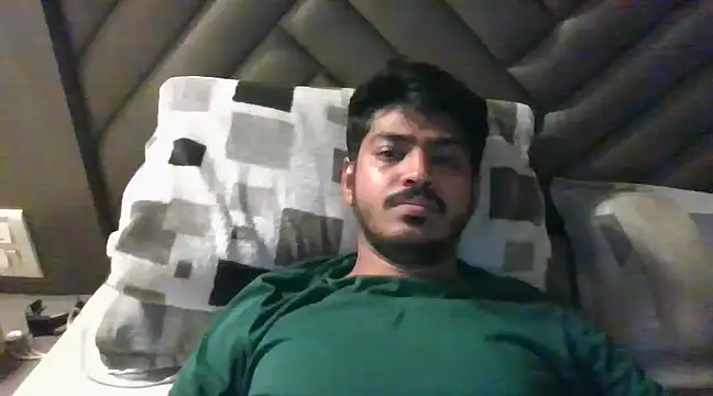 Snapshot of cute_modell chatting on 22, 3, 2025 cute modell online show from 22, 3, 2025