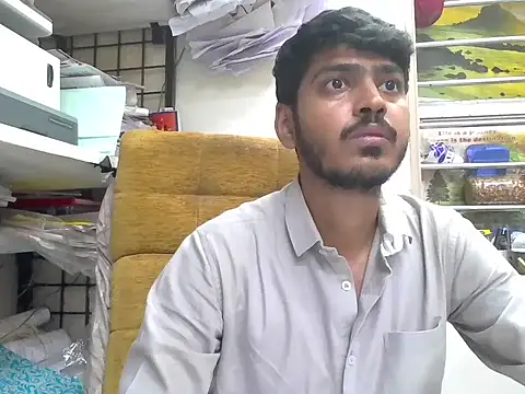 Snapshot of cute_modell chatting on 9, 10, 2025 cute modell online show from 9, 10, 2025