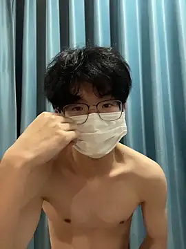 Snapshot of yfx468 chatting on 15, 3, 2026 yfx468 online show from 15, 3, 2026