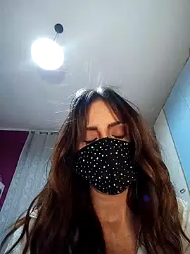 Akemi rossi online show from 10, 11, 2025