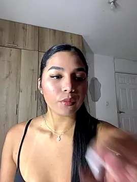 Snapshot of CharlotteGraay chatting on 14, 10, 2025 CharlotteGraay online show from 14, 10, 2025