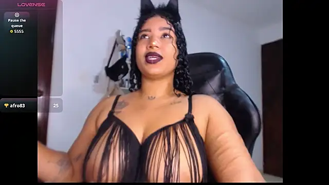 Snapshot of leslycarsson chatting on 10, 10, 2025 leslycarsson online show from 10, 10, 2025