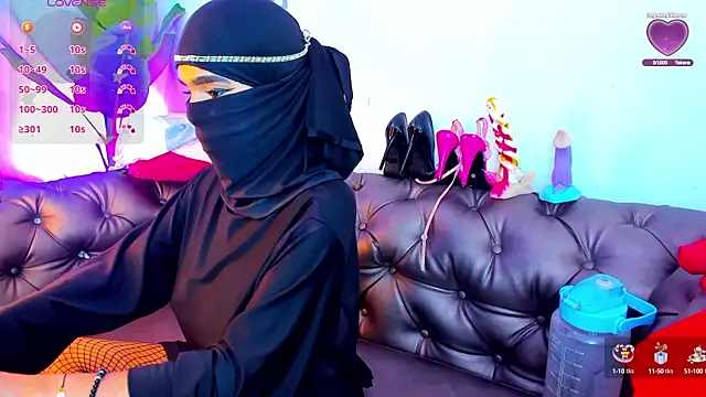 azahara faraah online show from 12, 10, 2025