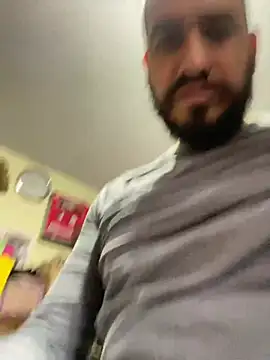 leonardohot1987 online show from 11, 1, 2025