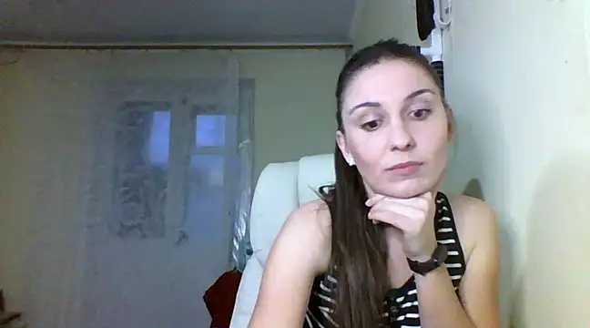 Snapshot of Yuliia30 chatting on 12, 1, 2025 Yuliia30 online show from 12, 1, 2025