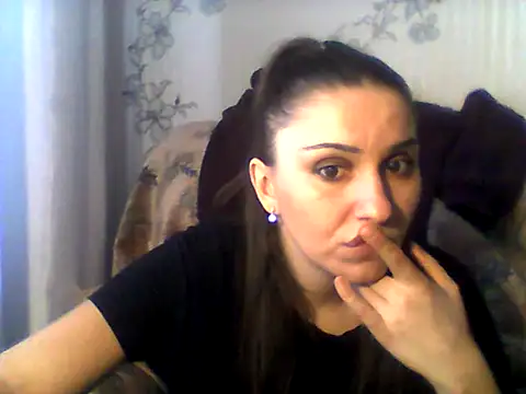 Snapshot of Yuliia30 chatting on 21, 2, 2025 Yuliia30 online show from 21, 2, 2025