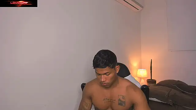 Snapshot of maxsteel177 chatting on 25, 1, 2025 maxsteel177 online show from 25, 1, 2025