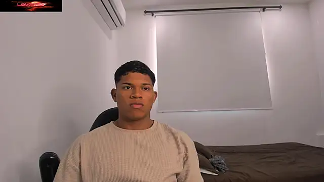 Snapshot of maxsteel177 chatting on 28, 1, 2025 maxsteel177 online show from 28, 1, 2025