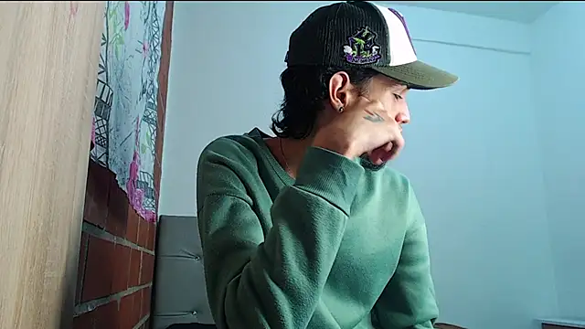 Snapshot of Alejandro_bigdick_x chatting on 13, 2, 2025 Alejandro bigdick x online show from 13, 2, 2025