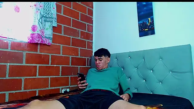 Snapshot of Alejandro_bigdick_x chatting on 14, 3, 2025 Alejandro bigdick x online show from 14, 3, 2025