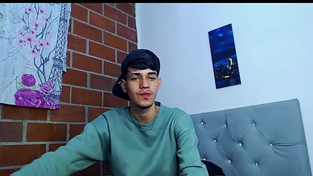 Snapshot of Alejandro_bigdick_x chatting on 18, 3, 2025 Alejandro bigdick x online show from 18, 3, 2025