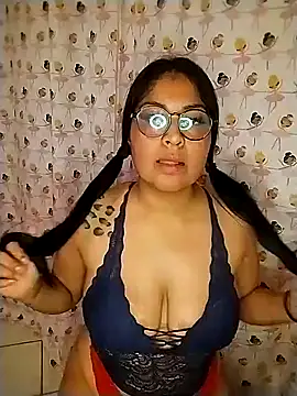 ConyPeralta online show from 6, 2, 2025