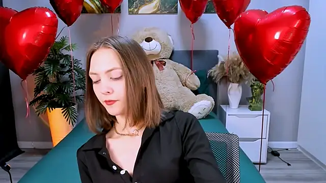 Snapshot of JesssWalker chatting on 19, 2, 2025 JesssWalker online show from 19, 2, 2025