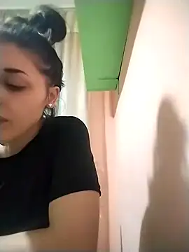 Snapshot of Rosanna_Rennie chatting on 25, 1, 2025 Rosanna Rennie online show from 25, 1, 2025