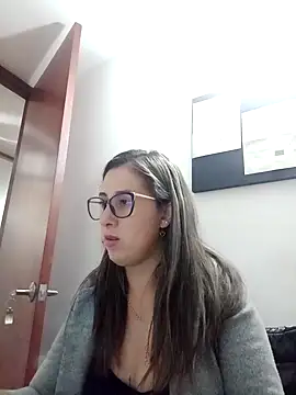 Snapshot of CHARLOTTE_1711 chatting on 20, 1, 2025 CHARLOTTE 1711 online show from 20, 1, 2025