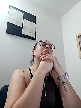 Snapshot of CHARLOTTE_1711 chatting on 23, 1, 2025 CHARLOTTE 1711 online show from 23, 1, 2025