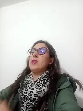 Snapshot of CHARLOTTE_1711 chatting on 19, 2, 2025 CHARLOTTE 1711 online show from 19, 2, 2025