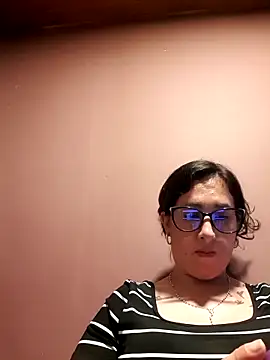 Snapshot of CHARLOTTE_1711 chatting on 22, 9, 2025 CHARLOTTE 1711 online show from 22, 9, 2025