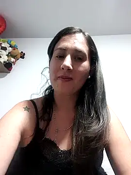 Snapshot of CHARLOTTE_1711 chatting on 28, 9, 2025 CHARLOTTE 1711 online show from 28, 9, 2025