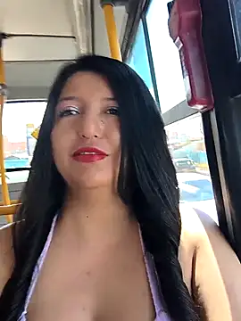 Snapshot of Melyy_Edii chatting on 22, 4, 2026 Melyy Edii online show from 22, 4, 2026