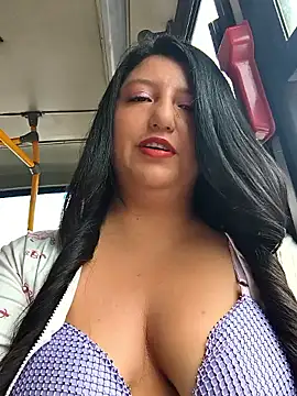 Snapshot of Melyy_Edii chatting on 31, 5, 2026 Melyy Edii online show from 31, 5, 2026