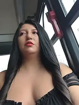 Snapshot of Melyy_Edii chatting on 9, 6, 2026 Melyy Edii online show from 9, 6, 2026