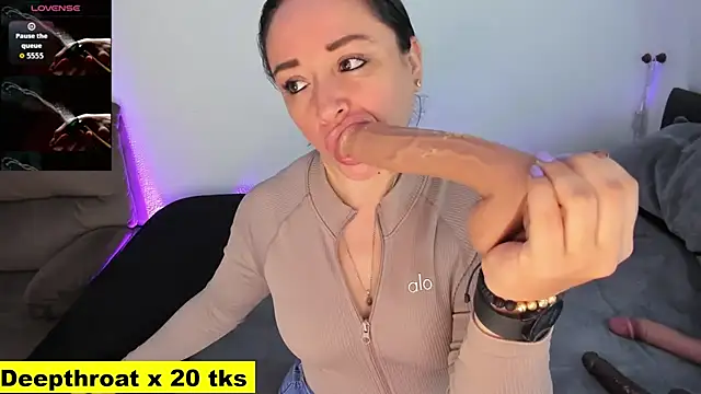 Snapshot of aurora-deepthroat chatting on 15, 3, 2026 aurora-deepthroat online show from 15, 3, 2026