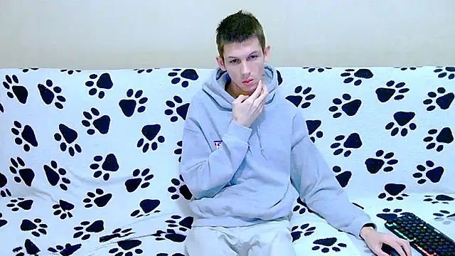 Lester Broo online show from 5, 2, 2026