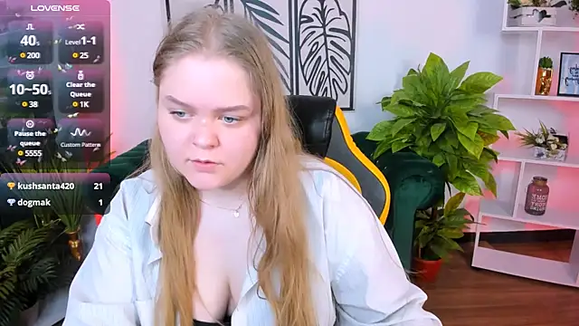 Snapshot of Erica__Alta chatting on 16, 3, 2025 Erica Alta online show from 16, 3, 2025