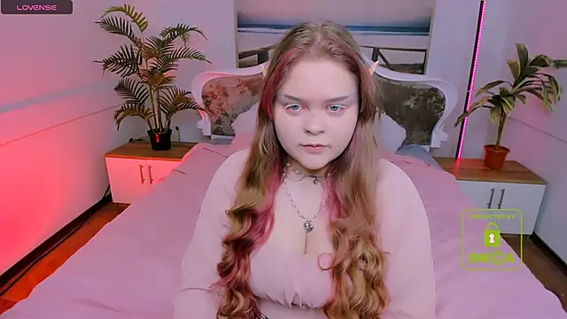 Snapshot of Erica__Alta chatting on 31, 10, 2025 Erica Alta online show from 31, 10, 2025