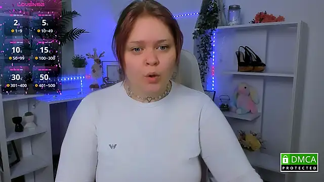 Snapshot of Erica__Alta chatting on 16, 11, 2025 Erica Alta online show from 16, 11, 2025