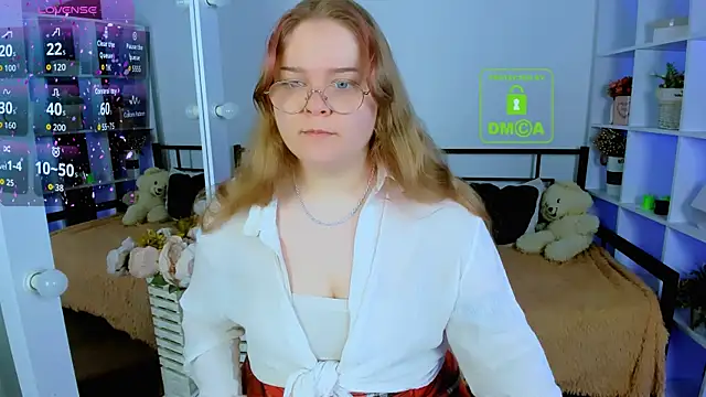 Snapshot of Erica__Alta chatting on 18, 11, 2025 Erica Alta online show from 18, 11, 2025