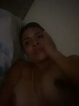 Snapshot of Yessica_832 chatting on 23, 2, 2025 Yessica 832 online show from 23, 2, 2025