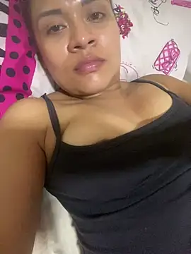 Snapshot of Yessica_832 chatting on 14, 3, 2025 Yessica 832 online show from 14, 3, 2025