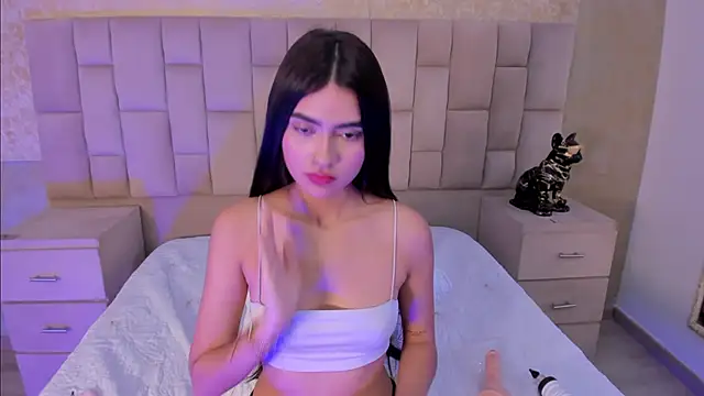 BellaaStorm online show from 13, 2, 2025