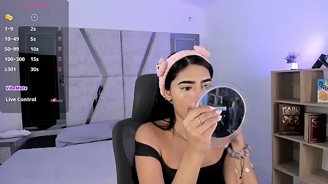 BellaaStorm online show from 16, 9, 2025